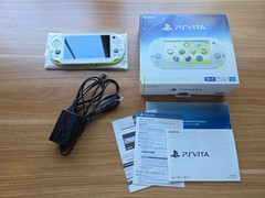 Sony PlayStation Vita Slim PS VITA Pch-2000 Lime Green CIB Console US SELLER