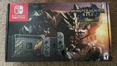 Nintendo Switch Monster Hunter Rise Deluxe Edition Console Brand New