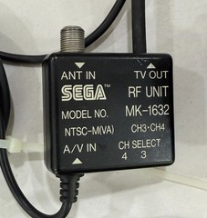 SEGA Genesis Model II / 2 – Working – OEM Controller, RF Unit, and AC Power Unit