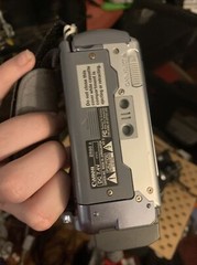 CANON KODAK JVC MILOTA BRANDED… 4 Cameras Pictured