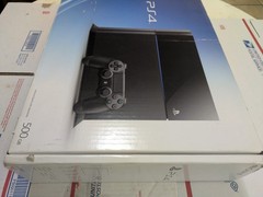 Sony PlayStation 4 PS4 500GB Black Console & PS VR Bundle w/ Controller