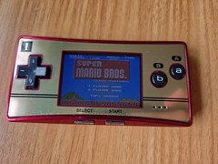 Nintendo Game Boy Micro 20th Anniversary Edition Famicom W/charger