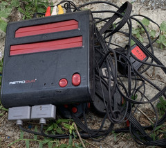 RetroN Retro Duo Black Red Home Console Nintendo NES SNES Composite RCA