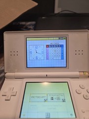 Nintendo DS Lite USG-001 JPN White Handheld Console Stylus & Cable