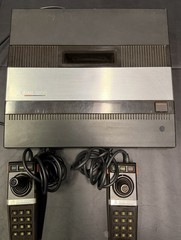 Vintage 80s – ATARI 5200 – 4 Port Black Console + 2 Controllers – Made In Taiwan