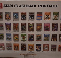 🔥2018 AtGAMES ATARI FLASHBACK PORTABLE (#AP3280) W/ 80 BUILT-IN GAMES *TESTED*