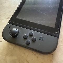 Nintendo Switch V2 Tested 2 controllers, 2 docks + Mario Maker