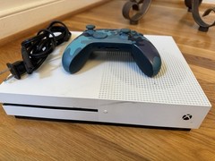 Microsoft Xbox One S Blu-Ray Compatible Console W/Controller