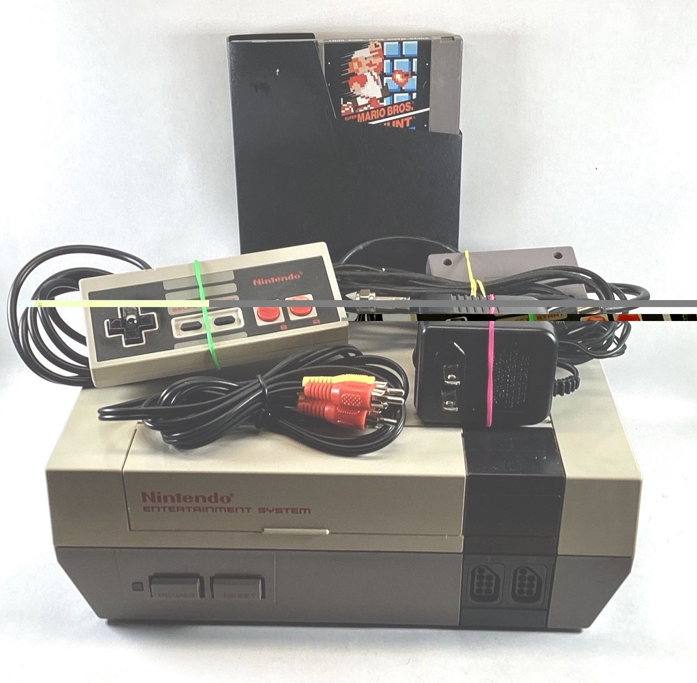 Nintendo OEM NES Console With Controller Mario Game AV Cable Power Supply RF