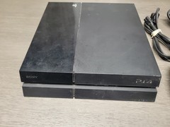 Sony PlayStation 4 500GB Console Bundle – Controller + Game Tested PS4 CUH-1001A