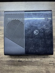 Microsoft Xbox 360 E 1538 Black Console Bundle Wired Controller Power Supply 4GB