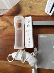 Nintendo Wii RVL-001 Console Bundle With Just Dance 2014 – Tested + Working