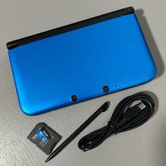 Nintendo 3DS XL Handheld System – Blue/Black