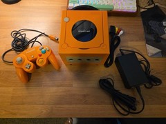 Nintendo Gamecube Orange Spide Console w/ Controller – NTSC-J – Tested & Working