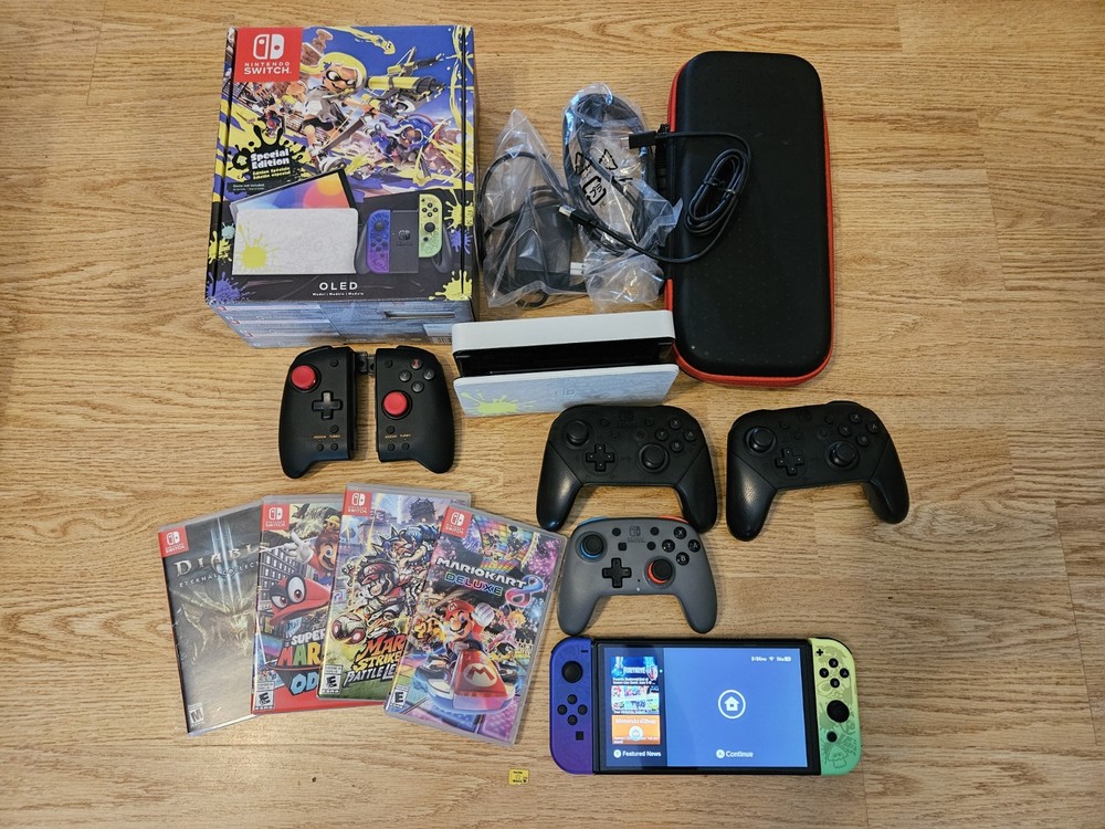 Nintendo Switch OLED Splatoon Edition ( 256 GB M.SD, 4 Games, Pro Controllers +)