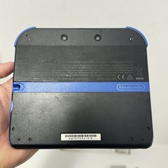 Nintendo 2DS Electric Blue Handheld With Box