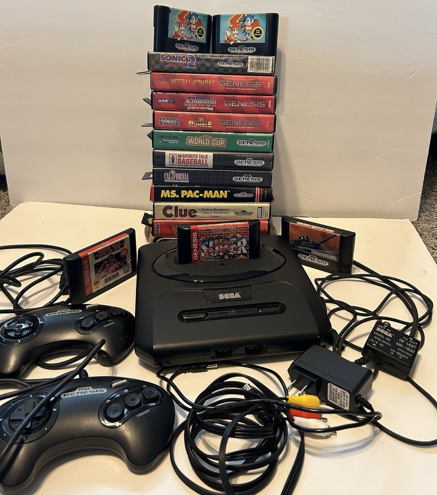 Tested Sega Genesis 2 Console Bundle Model MK-1631 With 15 Games 2 Controllers