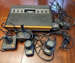 TAIWAN Sunnyvale Atari 2600 LIGHT SIXER CX 2600 Console JOYSTICKS PADDLES +