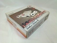 Nintendo AV Famicom Box Console +Super Mario 1,2,3 set New Famicom NTSC-J Tested