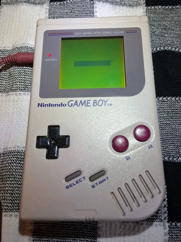 Vintage Nintendo Game Boy Handheld System – Gray Working