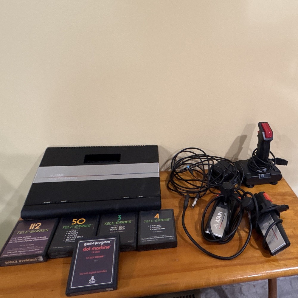 Atari 7800 ProSystem Console Bundle 5 Tele-Games Carts Tested Working
