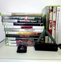 Microsoft Xbox 360 120GB Console Bundle Controller w/ Cords & 15 Games Adult