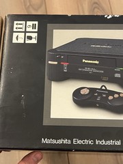Panasonic 3DO REAL FZ-1 Console Bundle 2 Controllers 2 Games For Parts Powers On