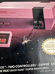 Nintendo NES Action Set Console Complete In Box w/Orange Zapper Mario 1, 2 & 3