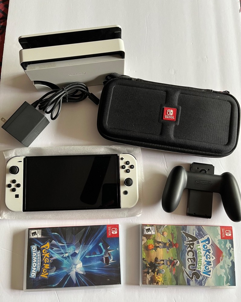 Nintendo Switch OLED White Bundle 128GB Pokémon Arceus & Brilliant Diamond Works