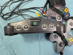Nintendo 64 System Bundle 3 Controllers