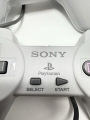 Sony Playstation Classic Mini Model SCPH-1000R + 2 Controllers