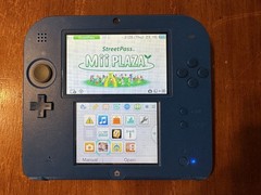 Nintendo 2DS – Electric Blue.Used.Excellent condition.
