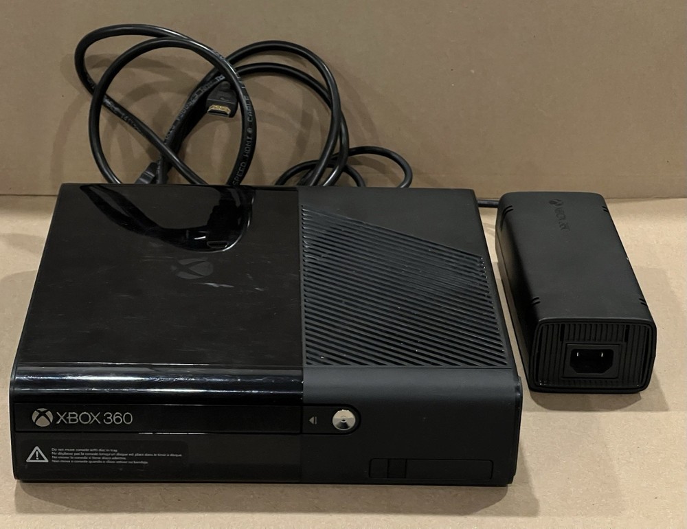 Microsoft Xbox 360 E Console Model 1538 Tested Works OEM Power Supply HDMI