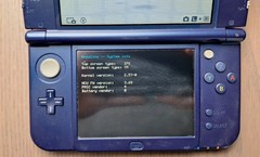 New Nintendo 3DS XL Metallic Blue Charger + 32GB SD Card | Region Free TOP IPS