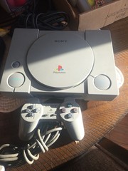 Sony PlayStation 1 Console Gray Composite RCA CD-ROM Drive Controller