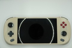 Ayaneo 2 Retro Gaming PC Handheld 6800U 32GB Ram 2TB SSD