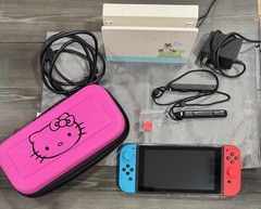 Nintendo Switch 32GB HAC-001(-01) Bundle Animal Crossing Dock + HelloKitty Case