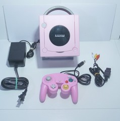 Pastel Pink Nintendo GameCube Console DOL-001 (USA) with Pink LED & Controller
