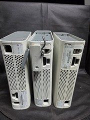 3 XBOX 360 CONSOLES