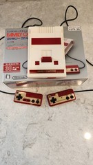 Nintendo Famicom Classic Mini, with box and hdmi, authentic, tested & working