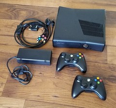 Microsoft Xbox 360 Bundle 250GB Matte Black Console w/ HD/DVD Player & 10 Games