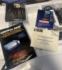NINTENDO NES CONSOLE CONTROL DECK W/PINBALL PAL B FRANCE NES-S-CD-FRA BOXED