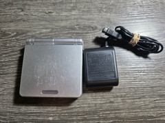 Nintendo Game Boy Advance GBA SP System Console AGS-001 Silver W/ Charger TESTED