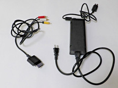 Xbox 360 S Console w/ Cords, Kinect, Controllers, 12 Games READ DESC!