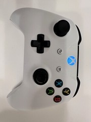 Xbox One X RARE Robot White Special Edition 1TB Console Fallout 76 Bundle CIB
