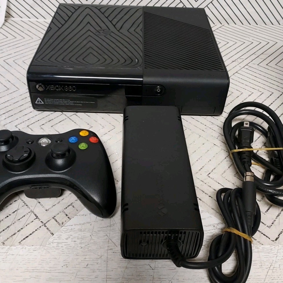 ➿️ Microsoft XBox 360 E System BLACK Console 4GB 👉Parental Password/LOCKED👈