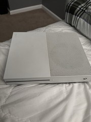 Microsoft Xbox One S White Console Wi-Fi Blu-Ray HDMI USB-A Ethernet