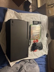 Microsoft Xbox Series X 1TB SSD + GTA V + Controller And Rechargeable Battery