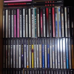Sega Saturn console + 130 software sets.Tested from Japan