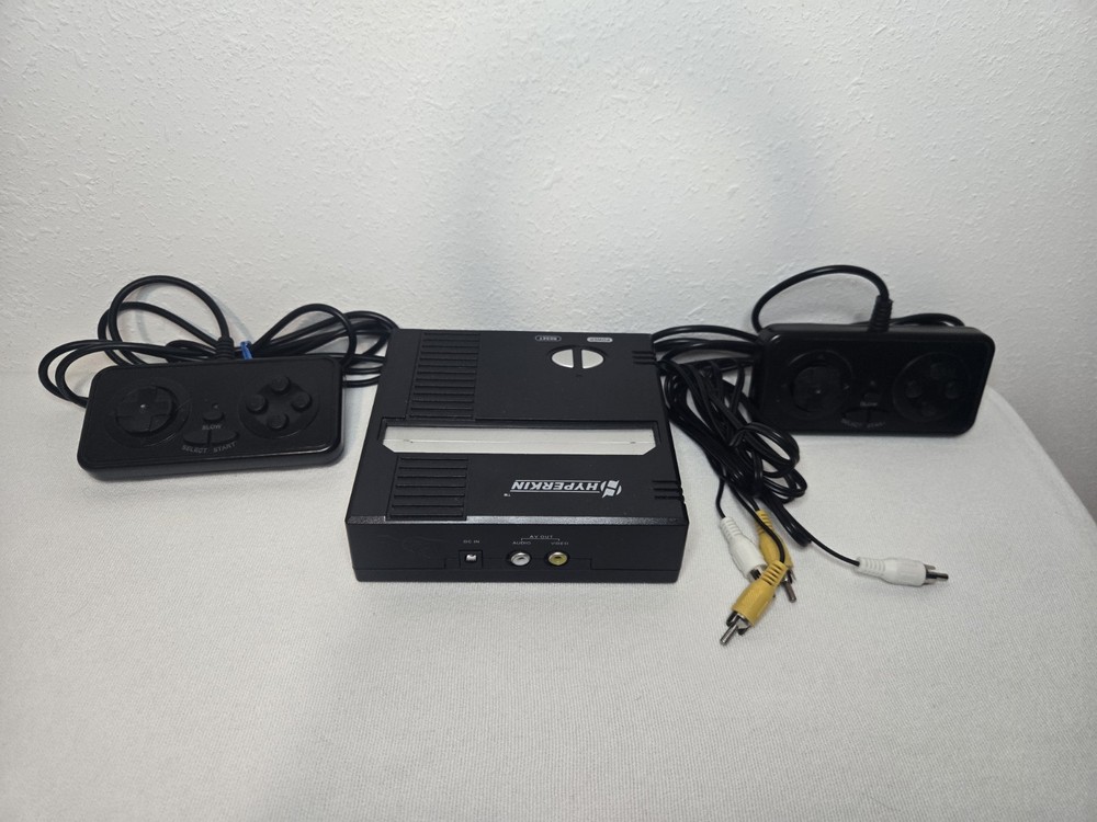 Hyperkin Retron NES Home Console Black Composite RCA Controllers AV Cable Manual